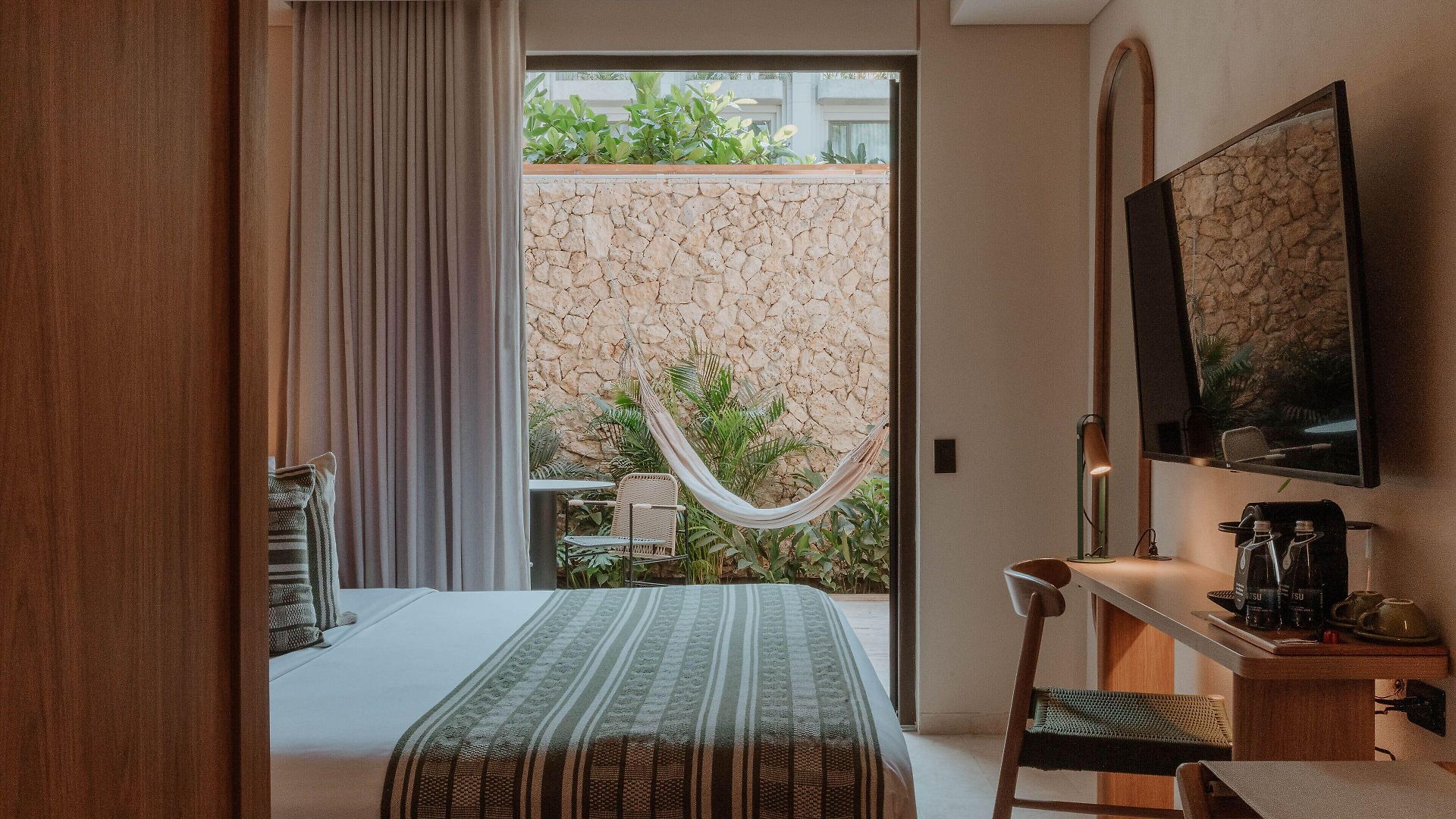 Osh Getsemani Hotel